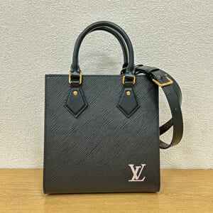 ルイヴィトン エピ サックプラBB M58660