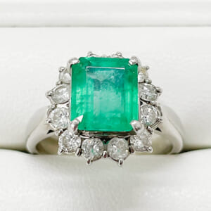エメラルドリング 2.47ct