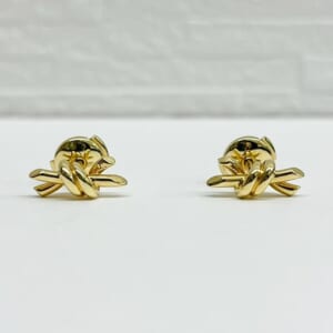 ティファニー ティファニーノットピアス