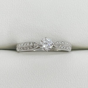 ダイヤモンドリング 0.33ct