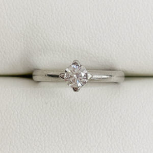 ダイヤモンドリング 0.33ct
