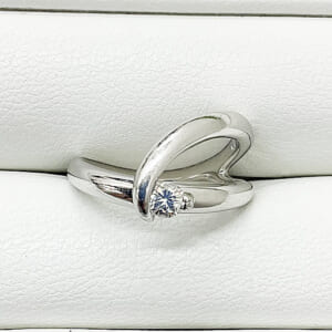 ダイヤモンドリング 0.19ct
