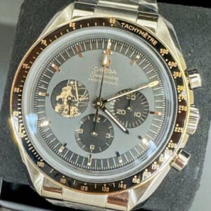 オメガ スピードマスター アポロ11号限定モデル 310.20.42.50.01.001