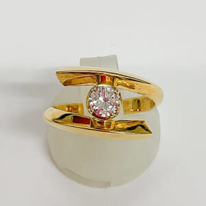 ダイヤモンドリング 0.32ct