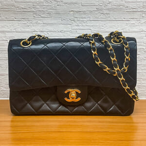 シャネル マトラッセ PM チェーンショルダーバッグ A01113 ラムスキン ゴールド金具