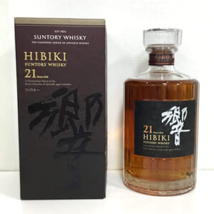 響 21年 ホログラムシール有 現行箱 響(QRコード)シール付