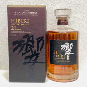 響 21年 ホログラムシール有 現行箱 響(QRコード)シール付