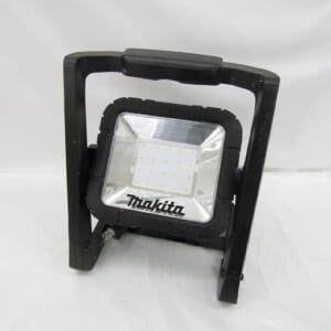 マキタ 充電式LEDスタンドライト ML805 中古