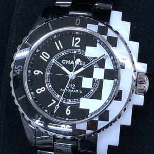 シャネル J12 H7988