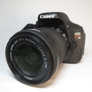 Canon キヤノン デジタル一眼レフカメラ EOS Kiss X5 18-55mm 1:3.5-5.6 IS Ⅱ レンズキット 中古品