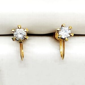 ダイヤモンドピアス 0.4ct