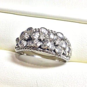 ダイヤモンドリング 0.04ct