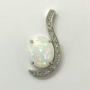 オパールペンダントトップ 3.26ct