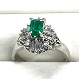 エメラルドリング 0.46ct