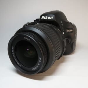 Nikon ニコン デジタル一眼レフカメラ D5100 AF-S DX 18-55mm 1:3-5.6 G VR レンズセット 中古品
