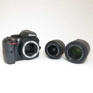 Nikon ニコン デジタル一眼レフカメラ D5300 ダブルズームレンズキット 中古品