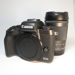 Canon キヤノン ミラーレス一眼カメラ EOS M5 EF-M 18-150mm F3.5-6.3 IS STM 中古品