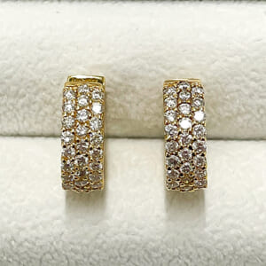 ダイヤモンドピアス 0.5ct