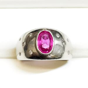 ルビーリング 0.42ct 石欠け