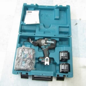 マキタ 充電式インパクトレンチ TW001GRDX 中古