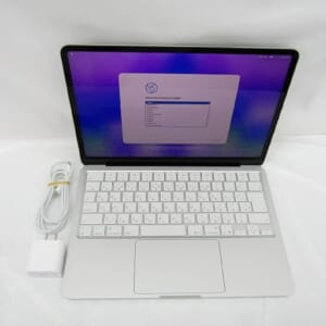 Apple ノートPC MacBook Neo 13インチ Liquid Retina MHFA4J/A シルバー A18Pro/8GB/SSD256GB ※サポート残有 中古品