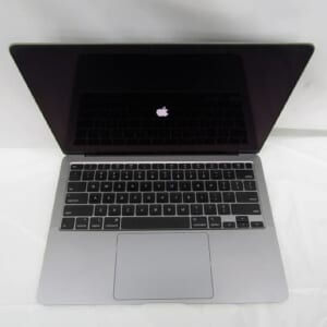 Apple ノートPC MacBook Air Retinaディスプレイ 13.3インチ 2020 スペースグレイ corei3/8GB/SSD256GB 中古品