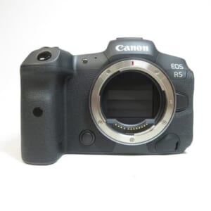 Canon キヤノン ミラーレス一眼カメラ EOS R5 ボディ 中古品