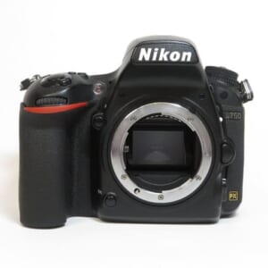 Nikon ニコン デジタル一眼レフカメラ D750 ボディ 中古品