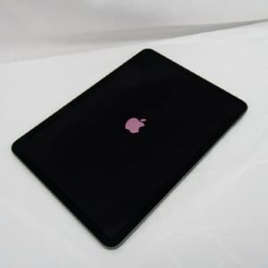 Apple アップル タブレット iPad Air 10.9インチ 第4世代 Wi-Fiモデル 64GB 2020年 MYFM2J/A スペースグレイ 中古品