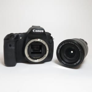 Canon キヤノン デジタル一眼レフカメラ EOS 60D EF-S18-135 IS キット 中古品