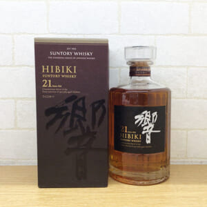 響 21年 ホログラムシール有 現行箱 響(QRコード)シール有