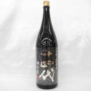 十四代 純米大吟醸 中取り 上諸白 酒未来 1800ml 2026